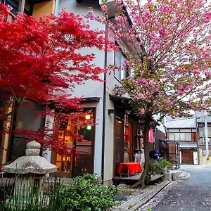 2* Guest house Soi