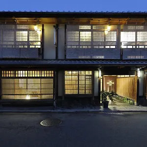 4* Ryokan Izuyasu Traditional Serving Cuisine
